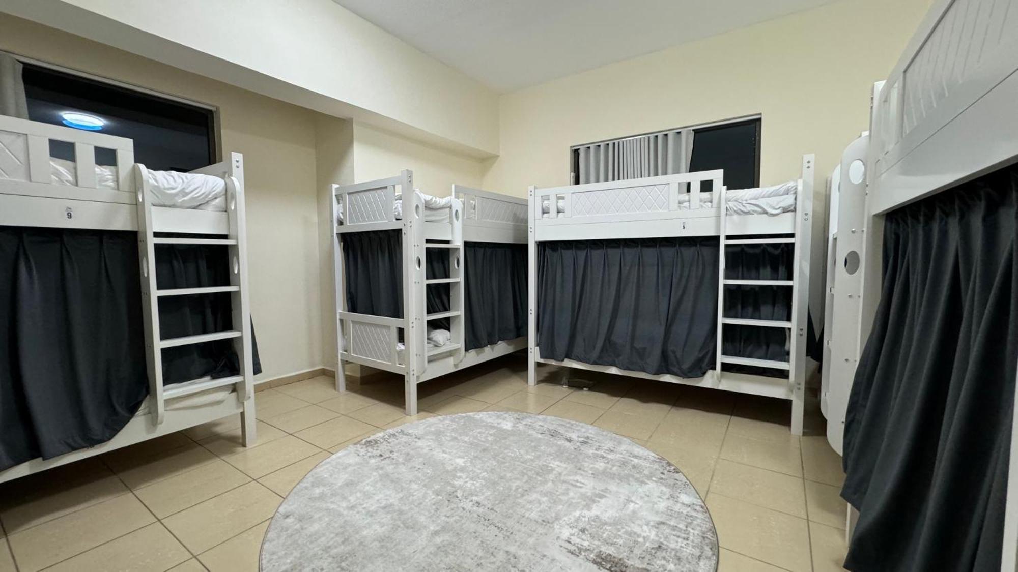Hostal Happy Dom - Jbr - Dubái