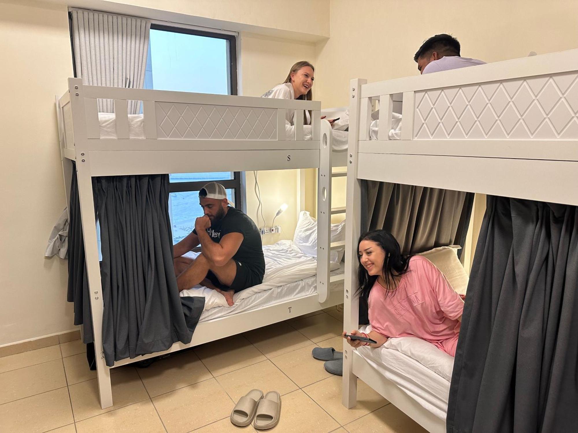 Hostal Happy Dom - Jbr - Dubái