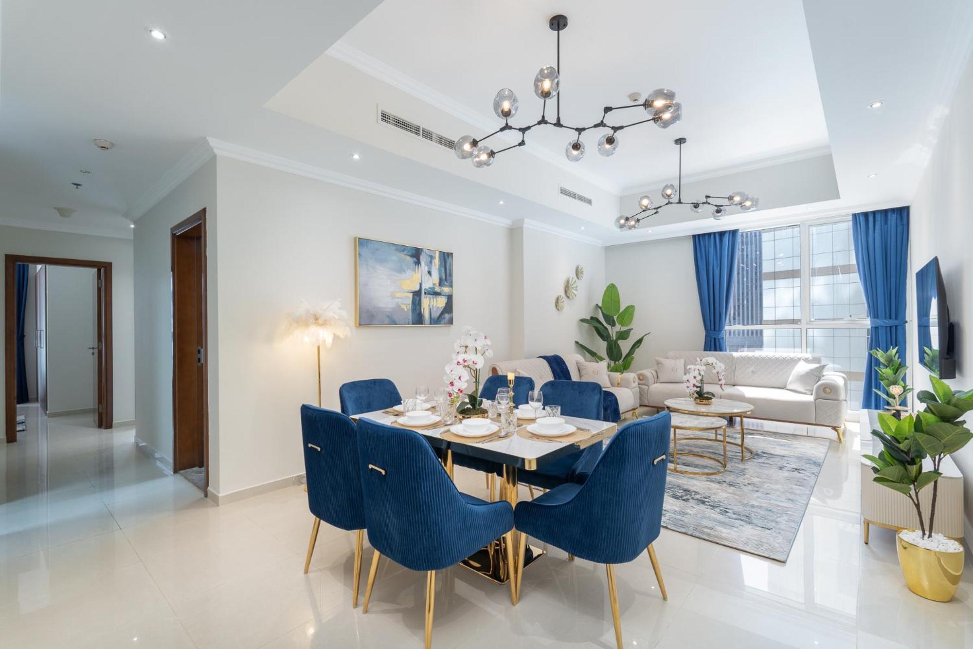 Dunya Tower Luxury And 2 Min Walk To Mall And Burj Khalifa In Heart Of Downtown