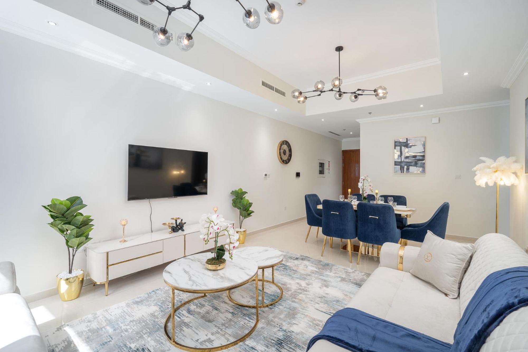 Dunya Tower Luxury And 2 Min Walk To Mall And Burj Khalifa In Heart Of Downtown Dubái