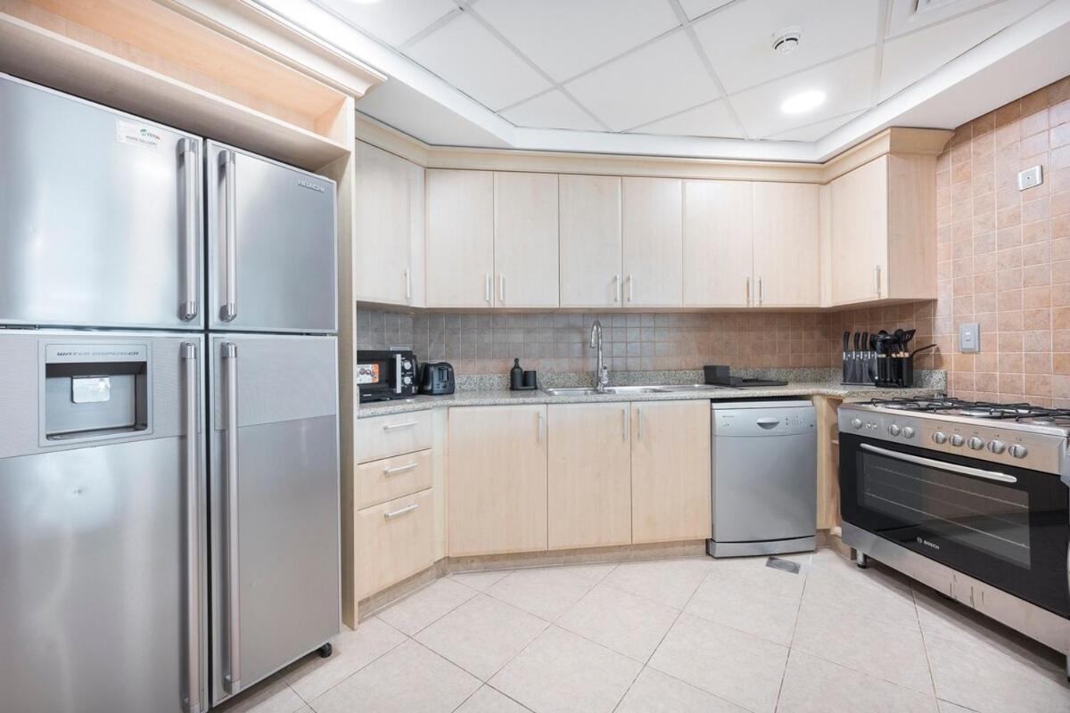 3-bed Sleeps 7 In Palm Jumeirah