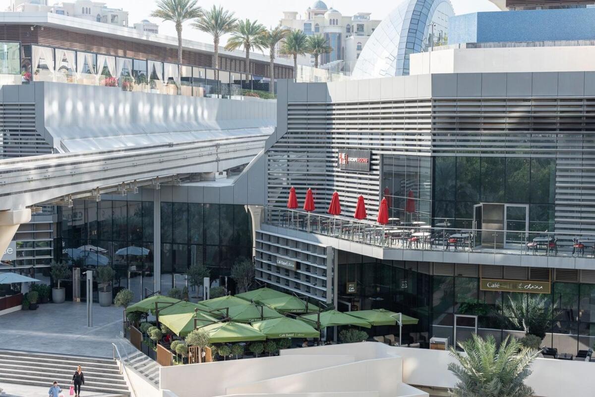 3-bed Sleeps 7 In Palm Jumeirah Dubai