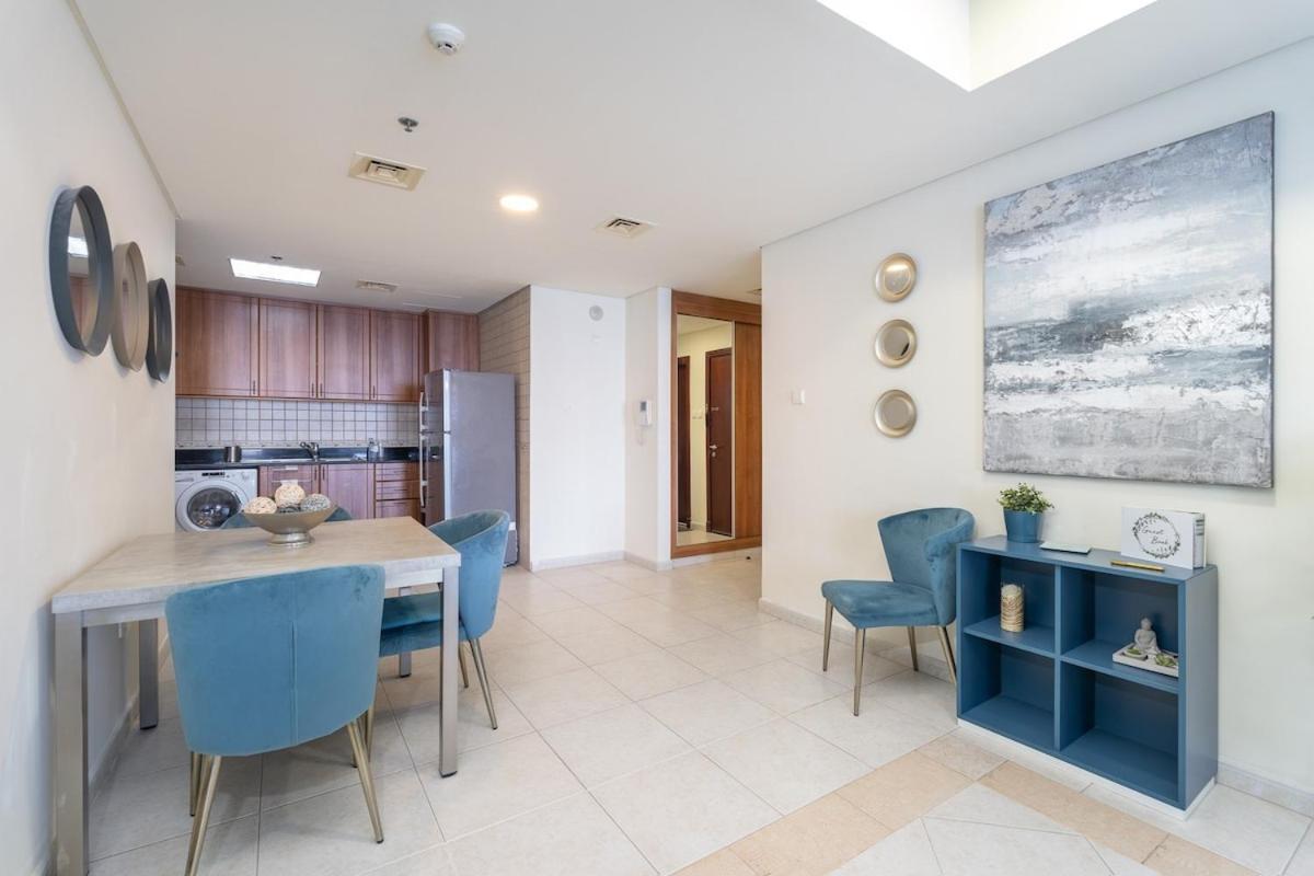 Apartamento Stunning 1-bedroom With Marina Views *
