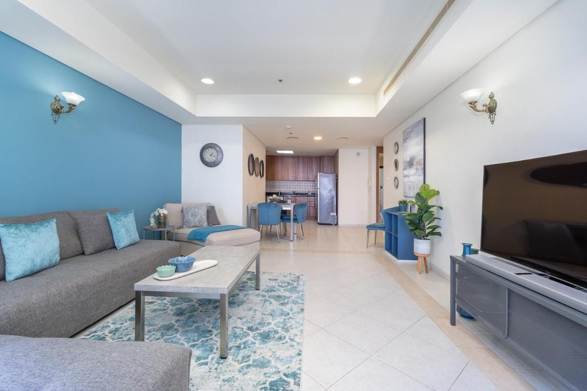 Stunning 1-bedroom With Marina Views Dubái