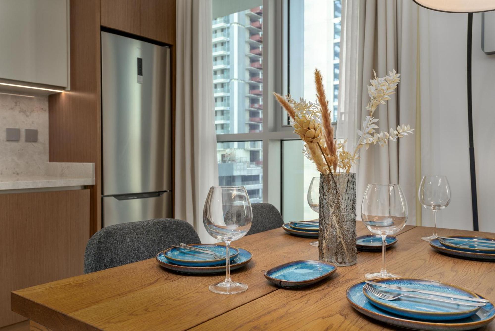Apartamento White Sage Sun And 1br At Isle Emaar Beachfront