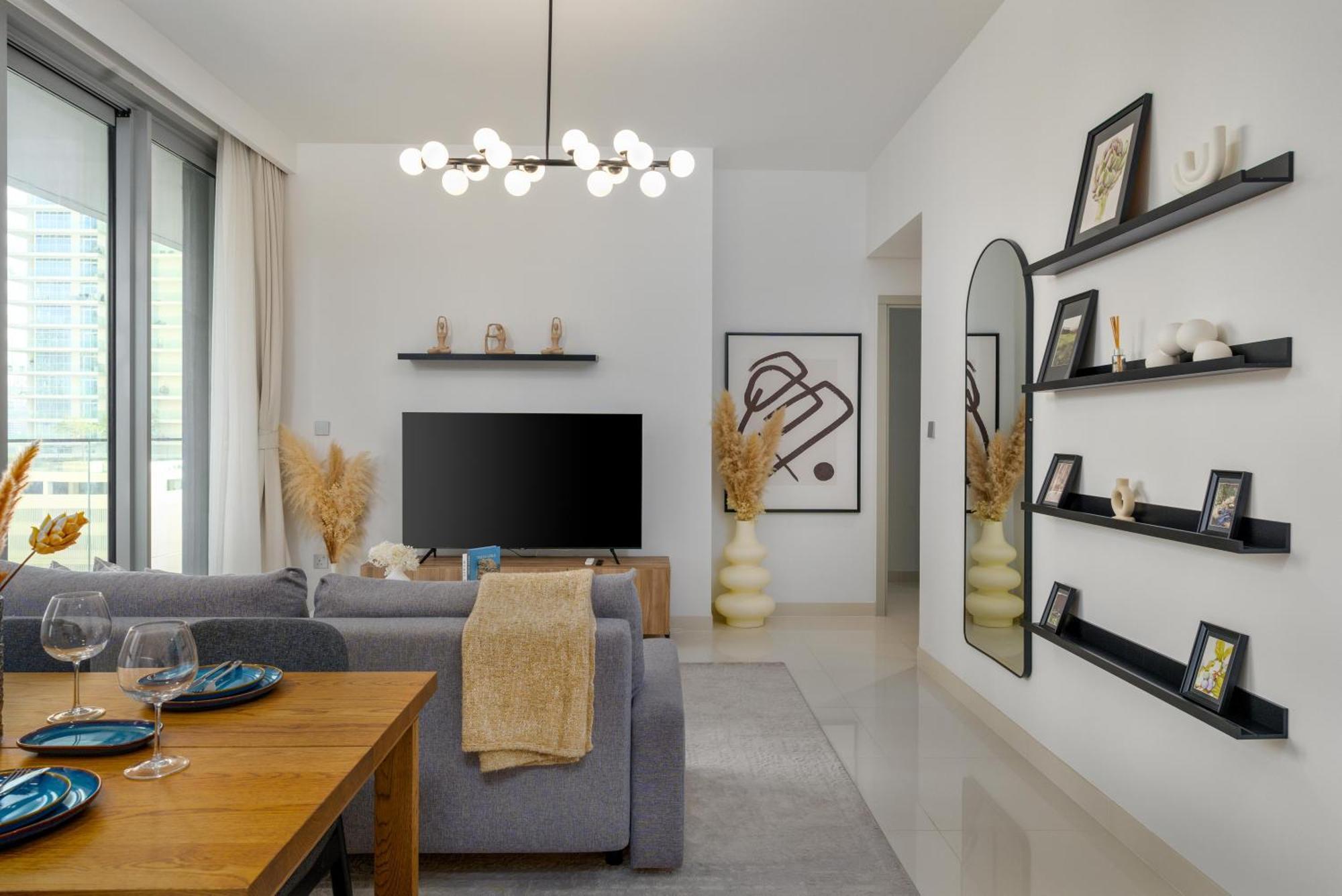 Apartamento White Sage Sun And 1br At Isle Emaar Beachfront Dubai