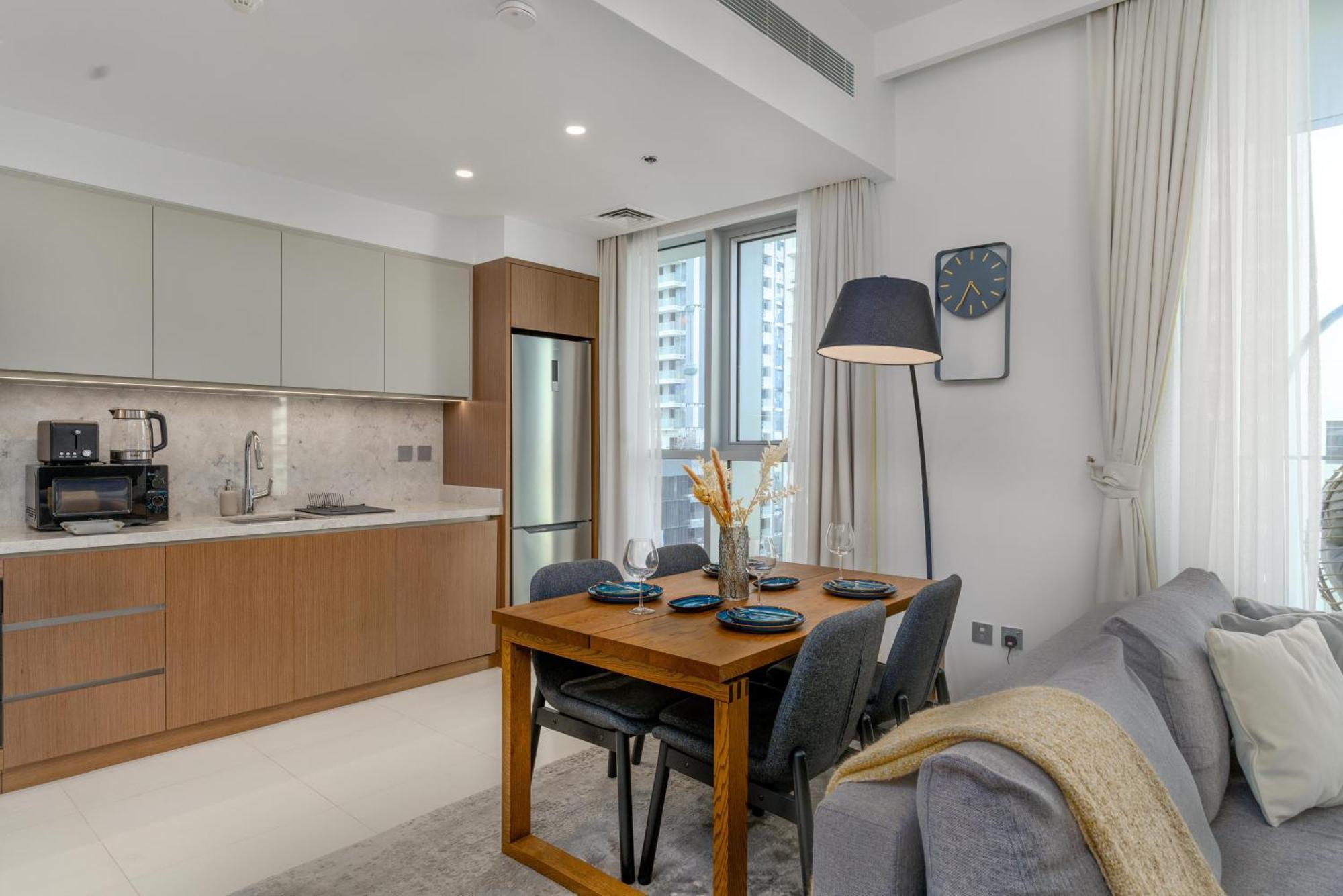 White Sage Sun And 1br At Isle Emaar Beachfront Apartamento *