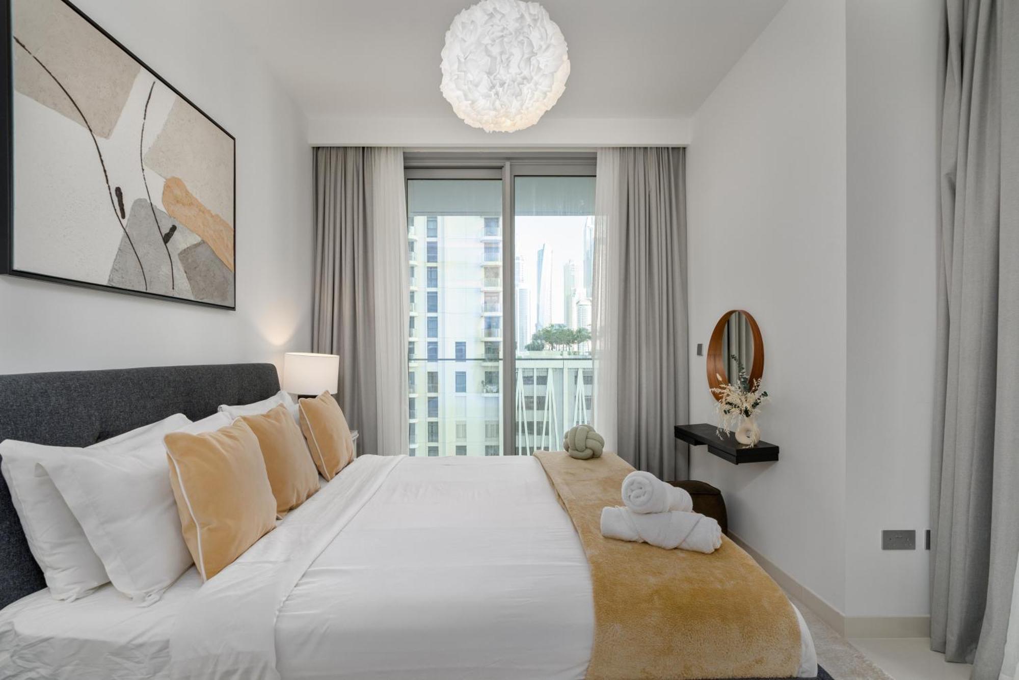 White Sage Sun And 1br At Isle Emaar Beachfront Apartamento Dubai