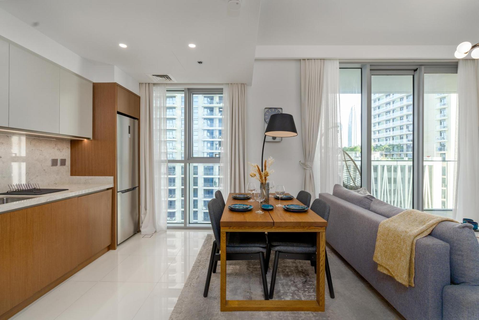 White Sage Sun And 1br At Isle Emaar Beachfront Apartment Dubai