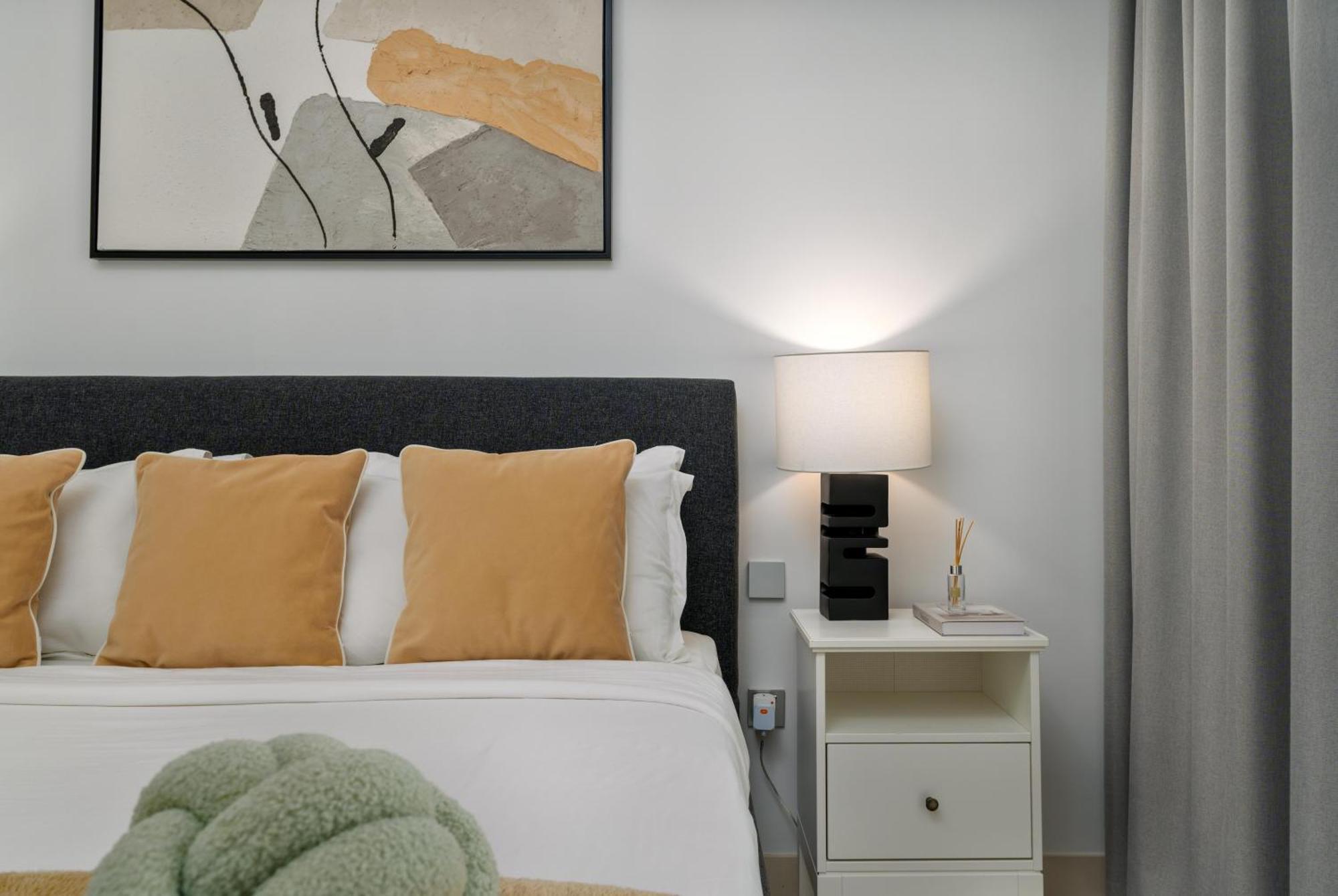 Apartment White Sage Sun And 1br At Isle Emaar Beachfront