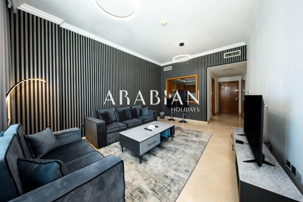 Modern 1br With Sea View In Marina Bay