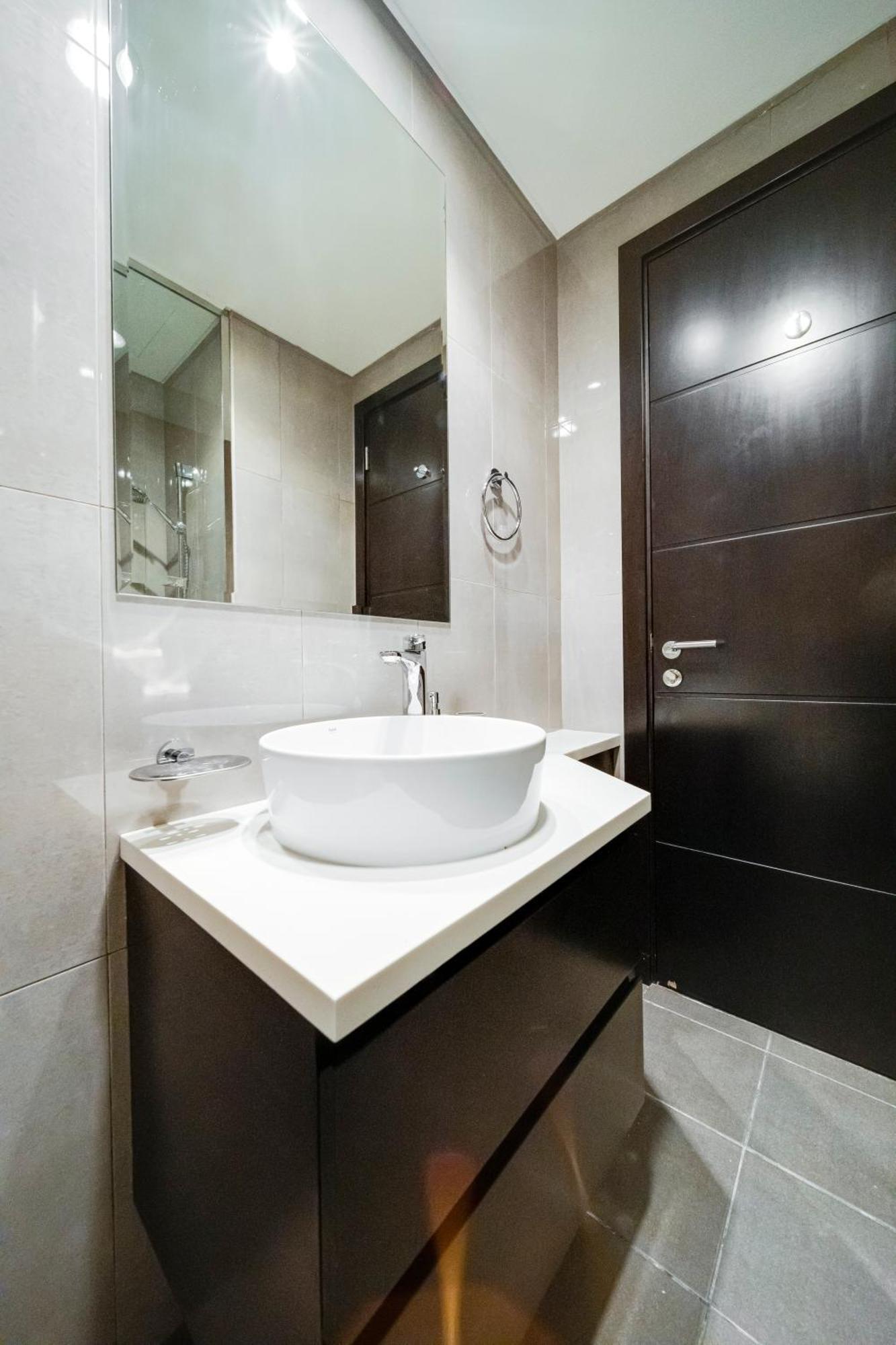 Chic 1br Getaway- 4min Walk To Business Bay Metro & 10min To Burj Khalifa * Dubái