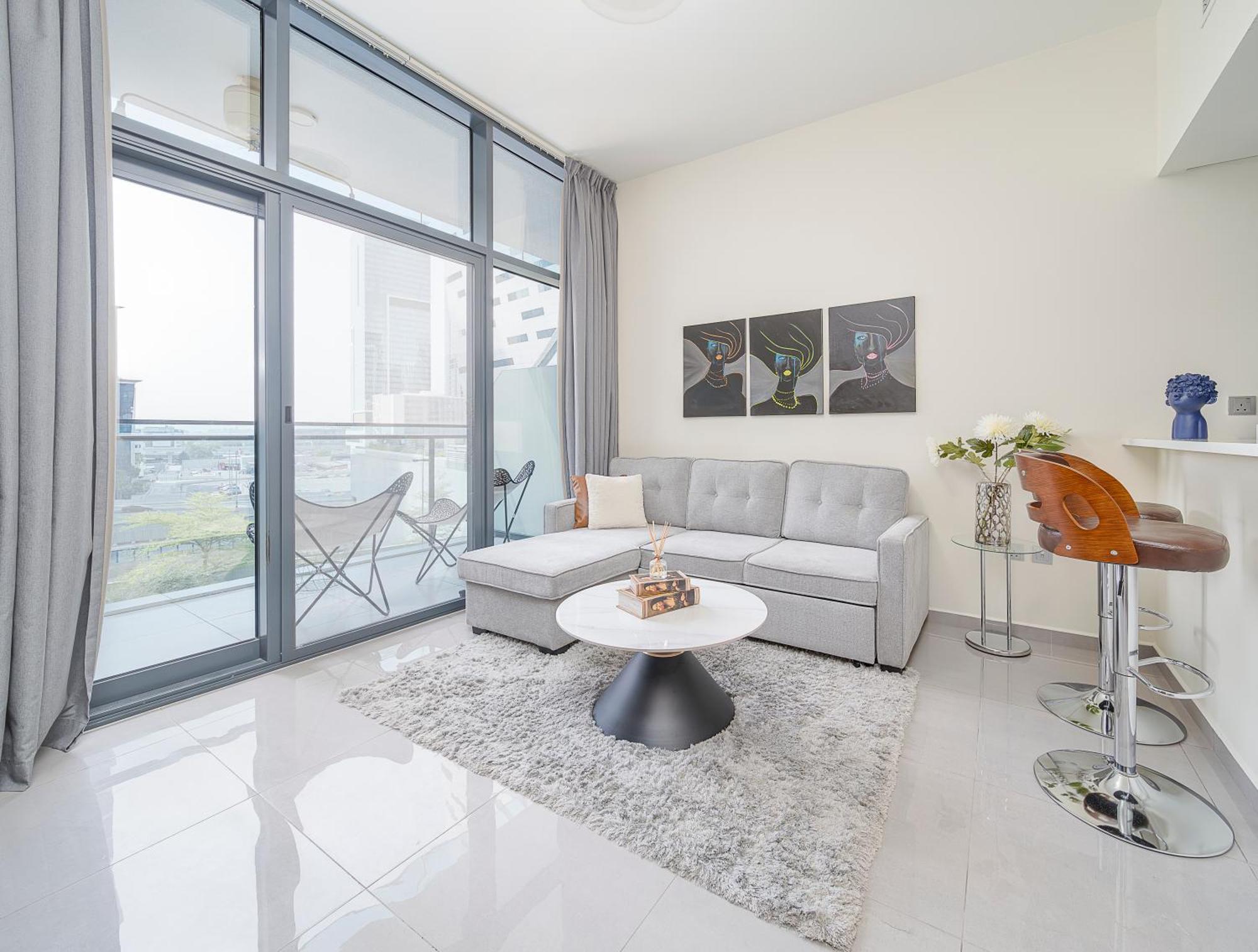 Chic 1br Getaway- 4min Walk To Business Bay Metro & 10min To Burj Khalifa Apartamento *