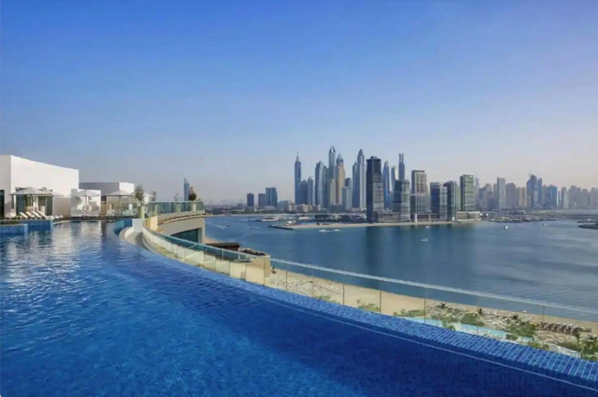 Beachfront On The Palm Jumeirah With Amazing View Rooftop Infinity Pool * Dubaï