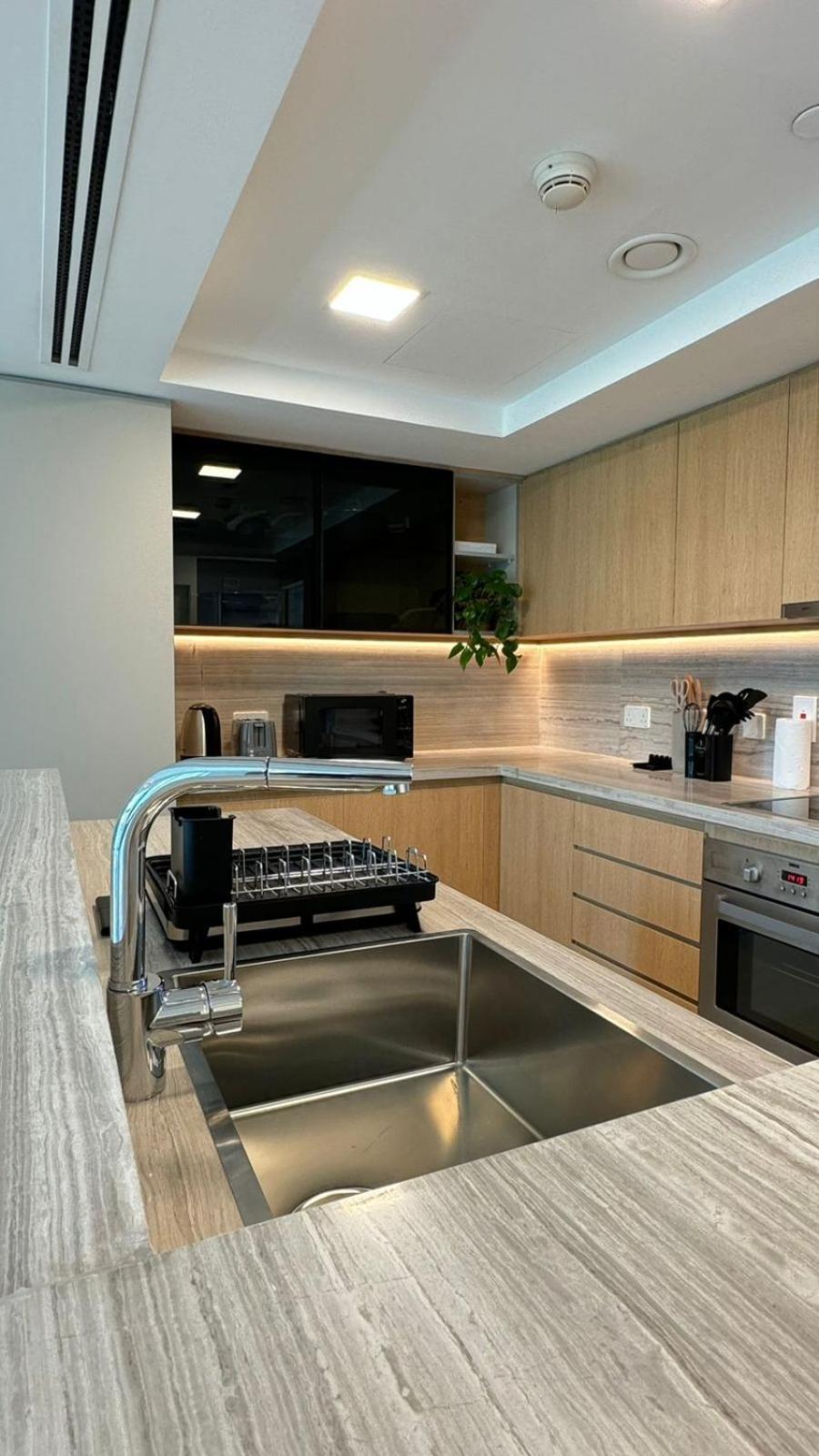 Dayf-lft 2 Bedroom In The Heart Of Downtown Walking Distance To Burj Khalifa Park Lägenhet Dubai