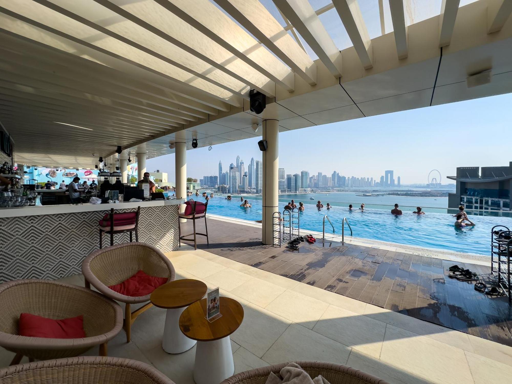 Beachfront On The Palm Jumeirah With Amazing View Rooftop Infinity Pool Appartement Dubaï