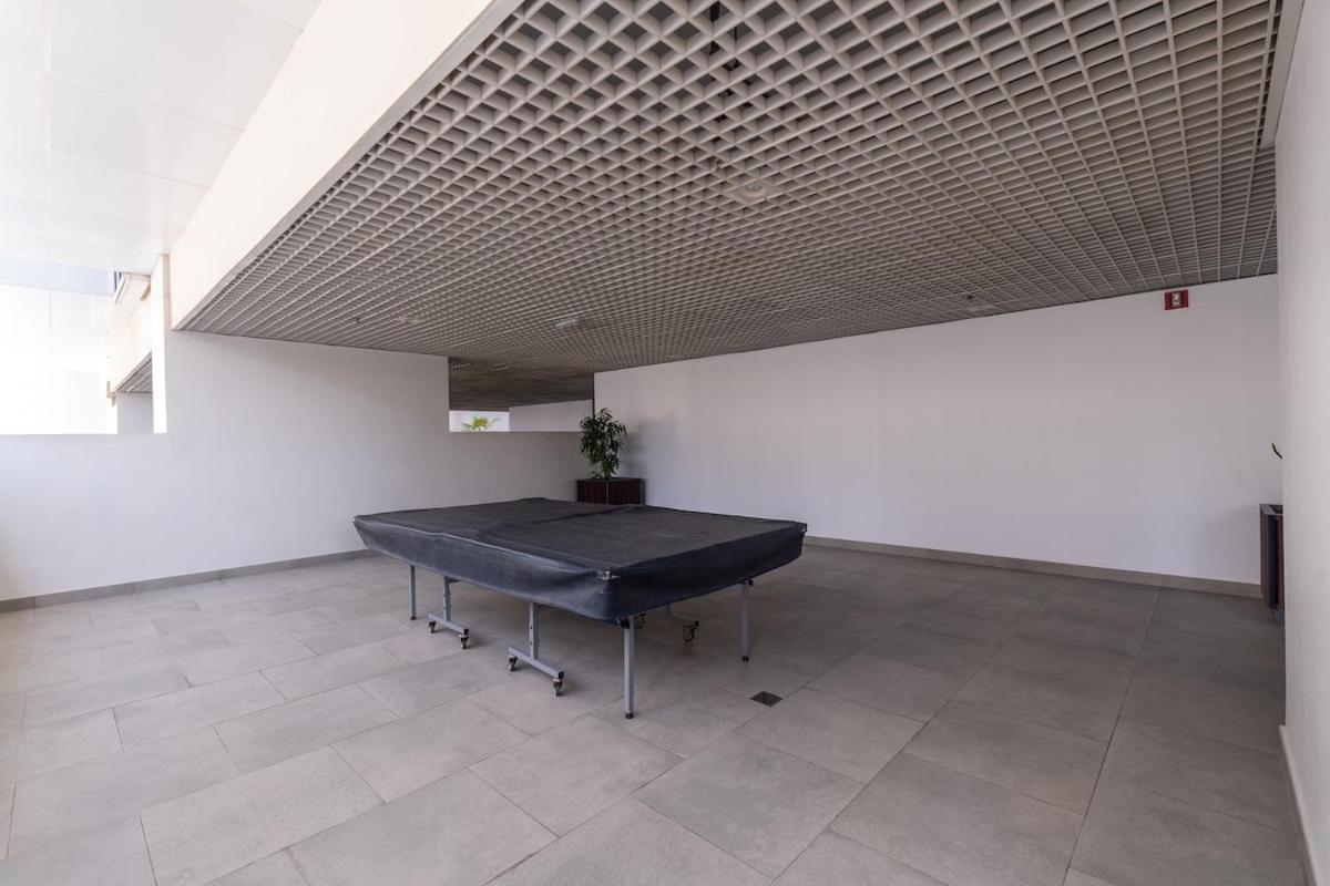 Appartement Stylish 2-bedroom With Modern Living In Marina