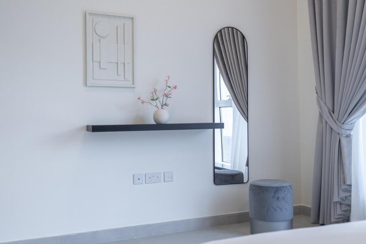 Stylish 2-bedroom With Modern Living In Marina Appartement