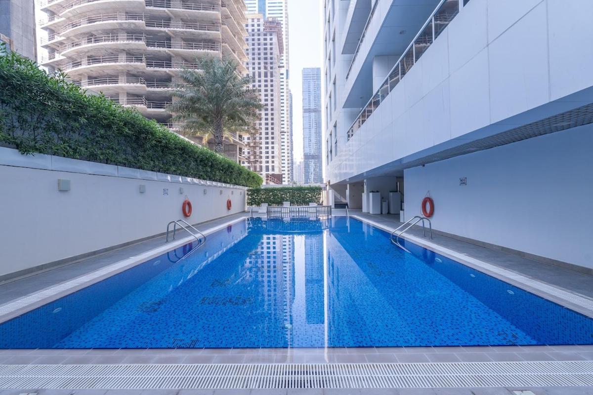 Stylish 2-bedroom With Modern Living In Marina Appartement