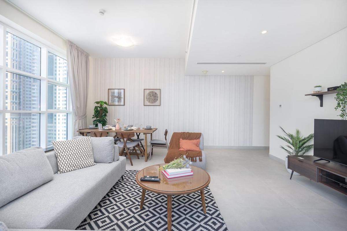 Appartement Stylish 2-bedroom With Modern Living In Marina
