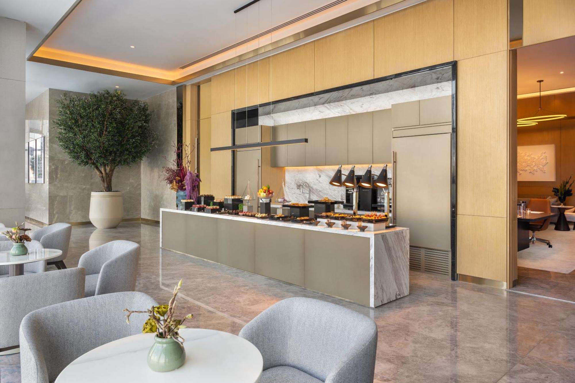 Hotel Address Creek Harbour 5*