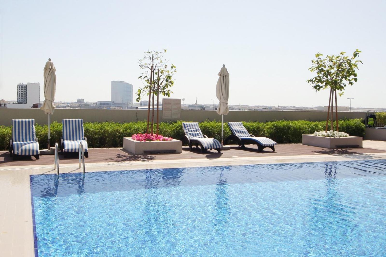 Aura Azizi By Golden Casa Apartment *