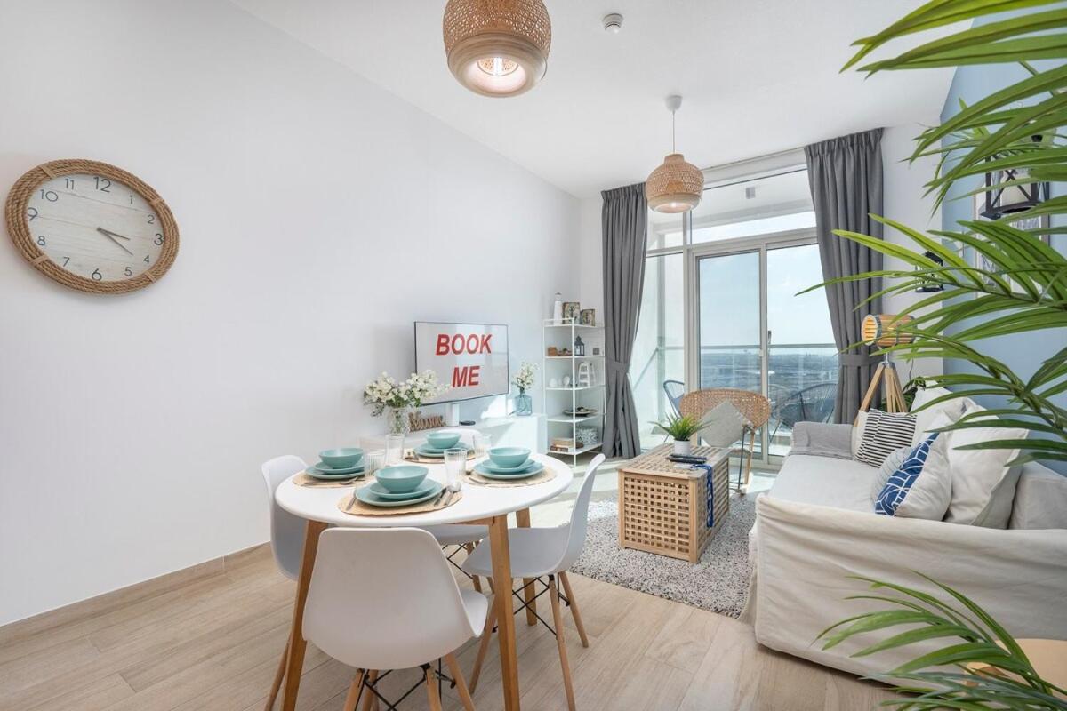 Apartment Airy 1-bedroom Coastal-style In Marina