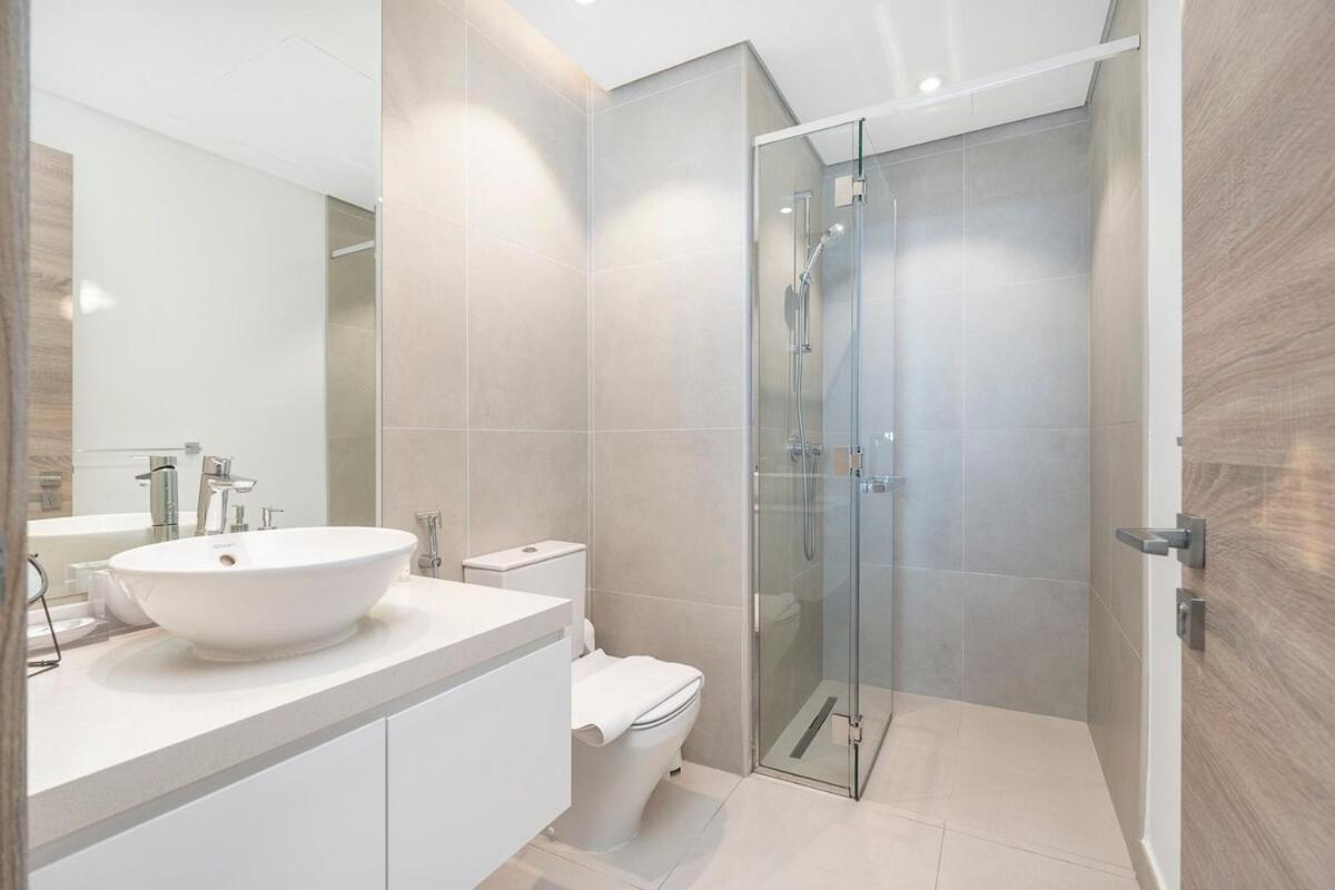Apartment Airy 1-bedroom Coastal-style In Marina Dubai