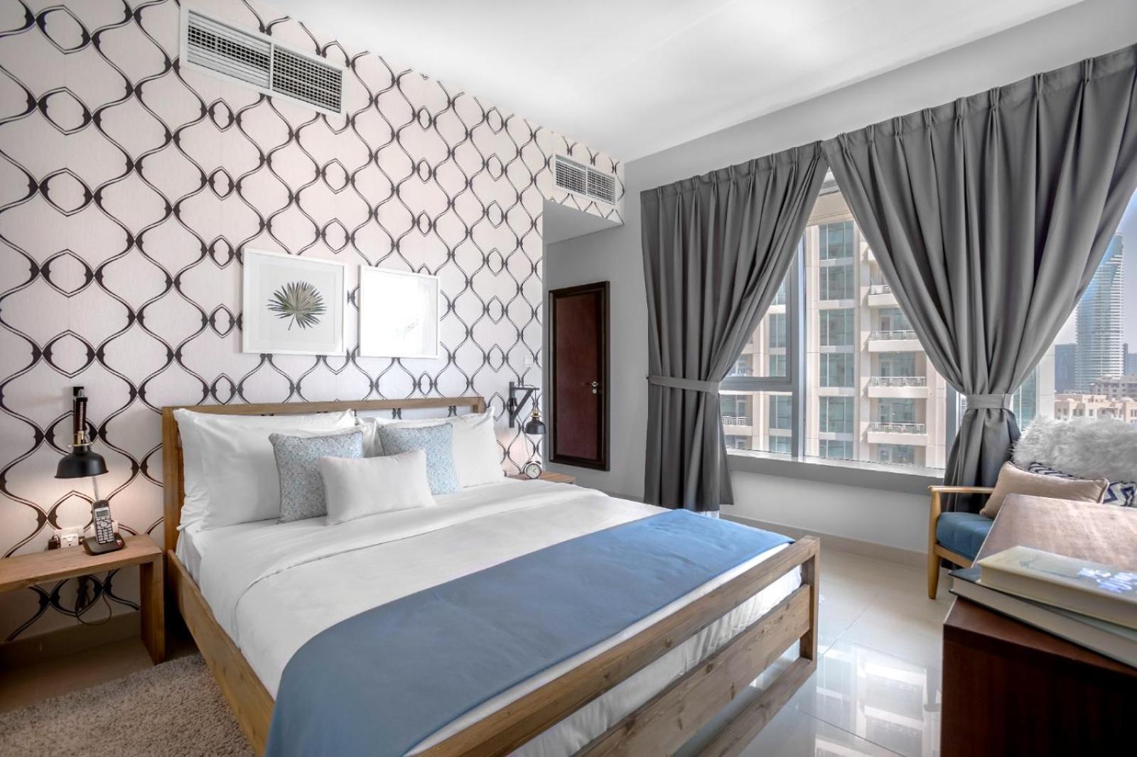Luxury 1 Bedroom Burj Khalifa Downtown Dubai