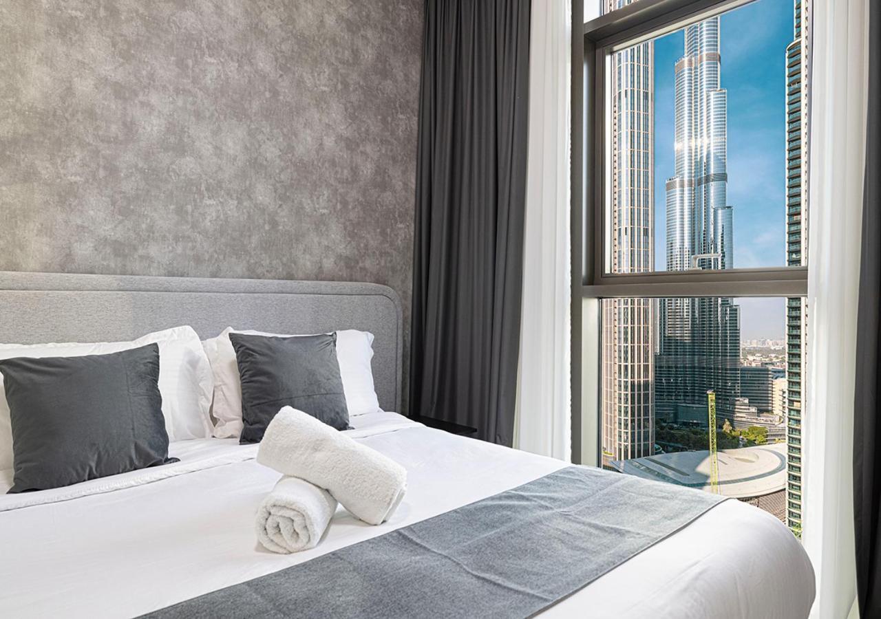 Downtown Luxe, Steps To Burj Khalifa 4bdr *
