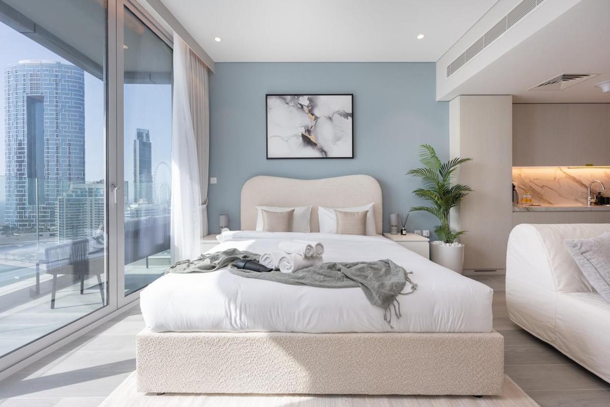 Pristine With Spectacular View In Marina Appartement *