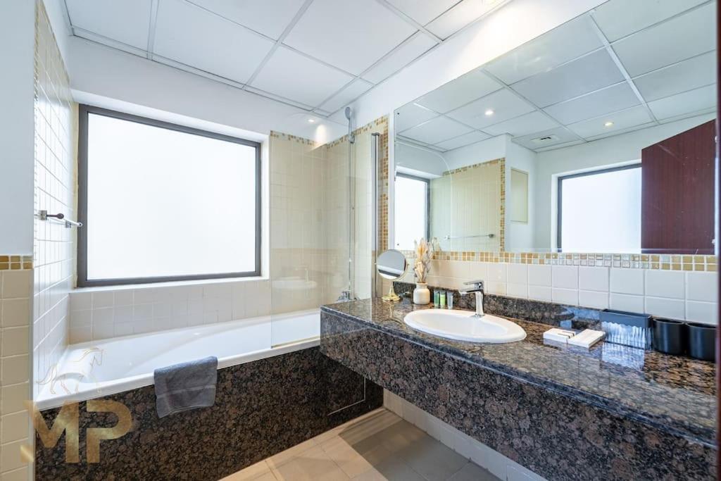 Marco Polo - Perfect Getaway, Sea & Eye Views Appartement