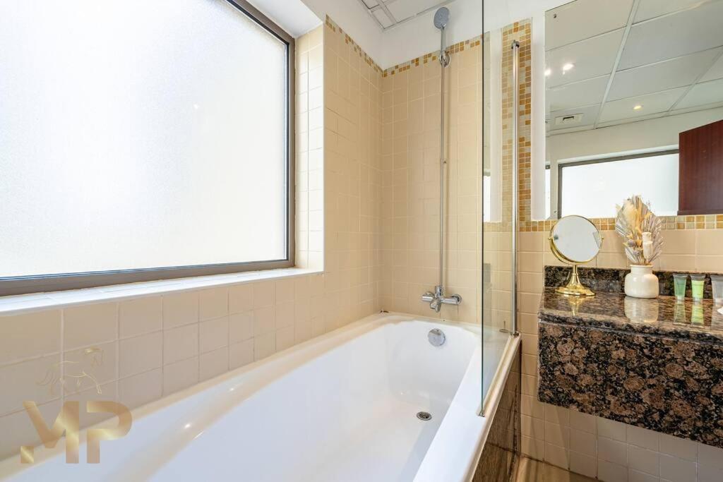 Marco Polo - Perfect Getaway, Sea & Eye Views Appartement *