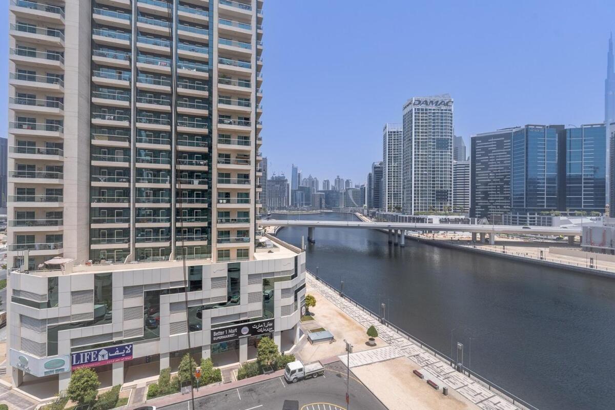 Artistic 1-bedroom Perfect For Couple At Mayfair Tower, Business Bay! *