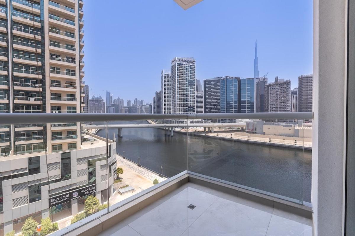Artistic 1-bedroom Perfect For Couple At Mayfair Tower, Business Bay! Appartement