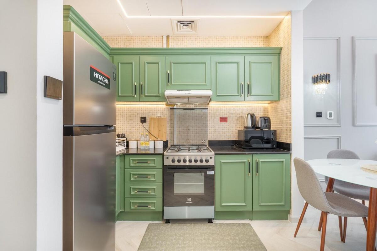 Artistic 1-bedroom Perfect For Couple At Mayfair Tower, Business Bay! * Dubaï