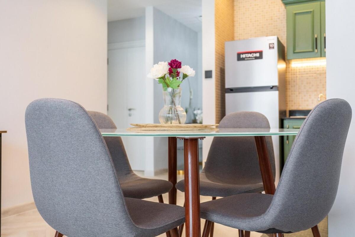 Artistic 1-bedroom Perfect For Couple At Mayfair Tower, Business Bay! Appartement