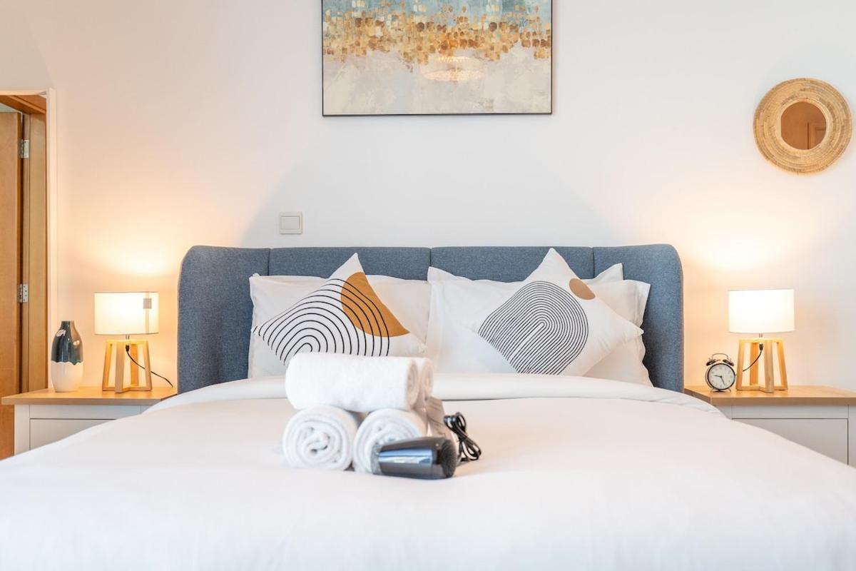 Stylish 1-bedroom In Marina Near The Walk! *