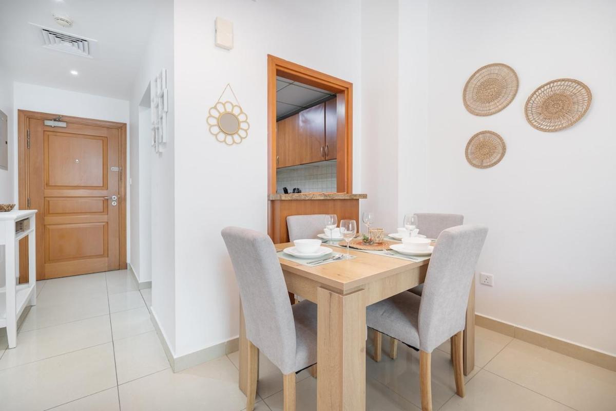 Stylish 1-bedroom In Marina Near The Walk! Apartment *