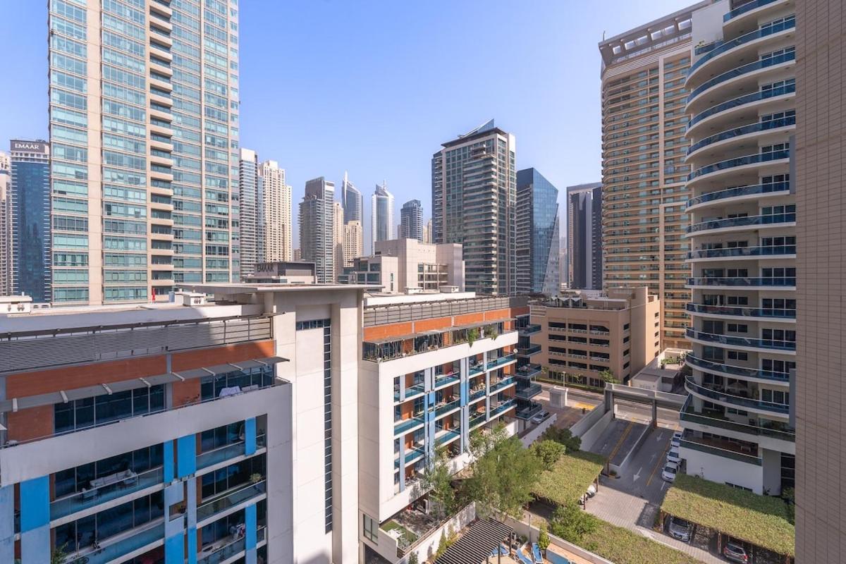 Stylish 1-bedroom In Marina Near The Walk!