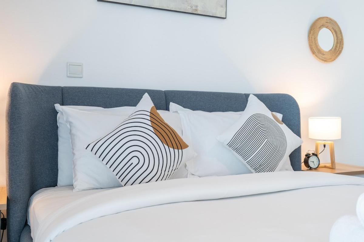 Stylish 1-bedroom In Marina Near The Walk! * Dubai