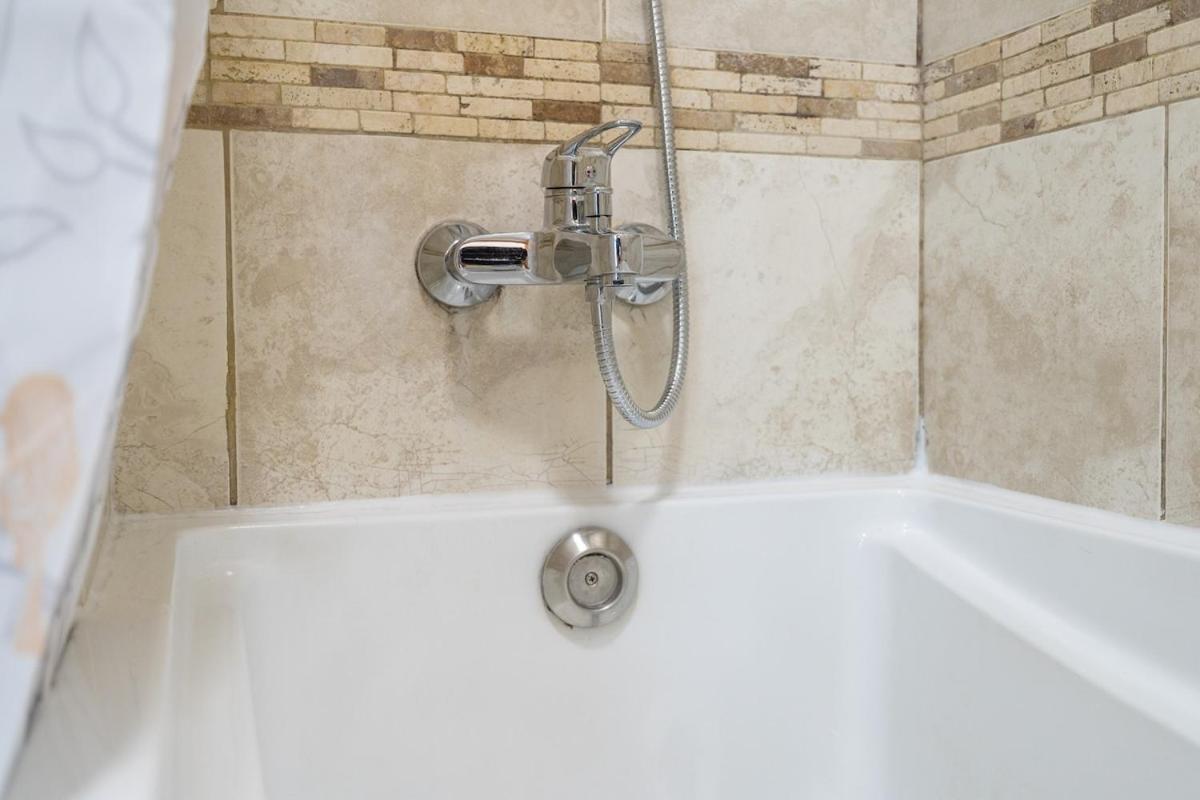 Apartment Stylish 1-bedroom In Marina Near The Walk! *