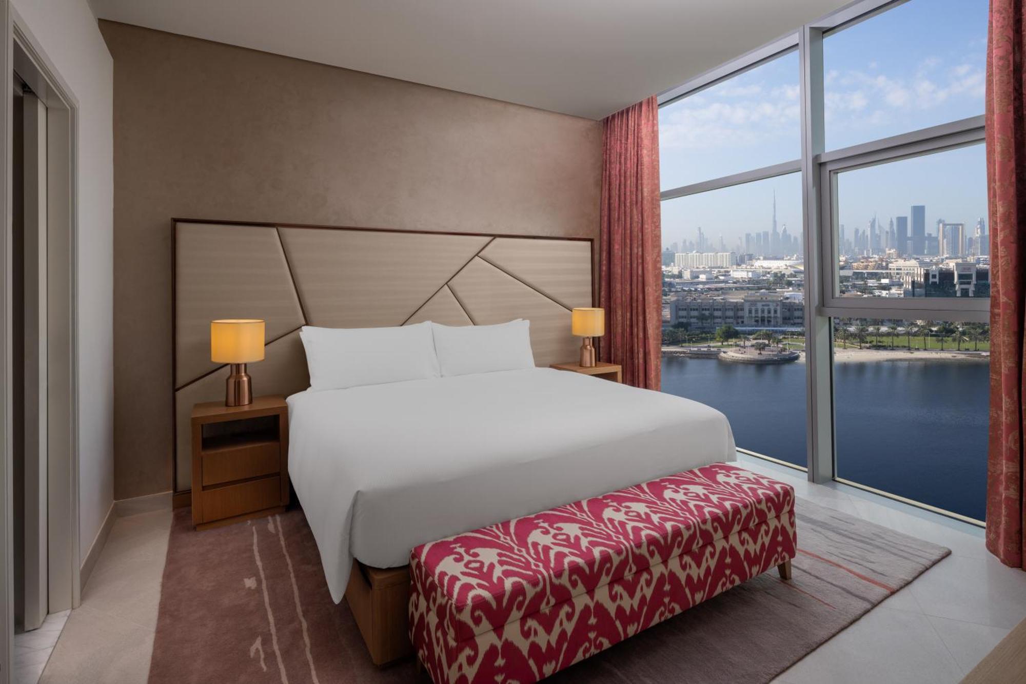 Hotel Hilton Creek & Residences Dubái