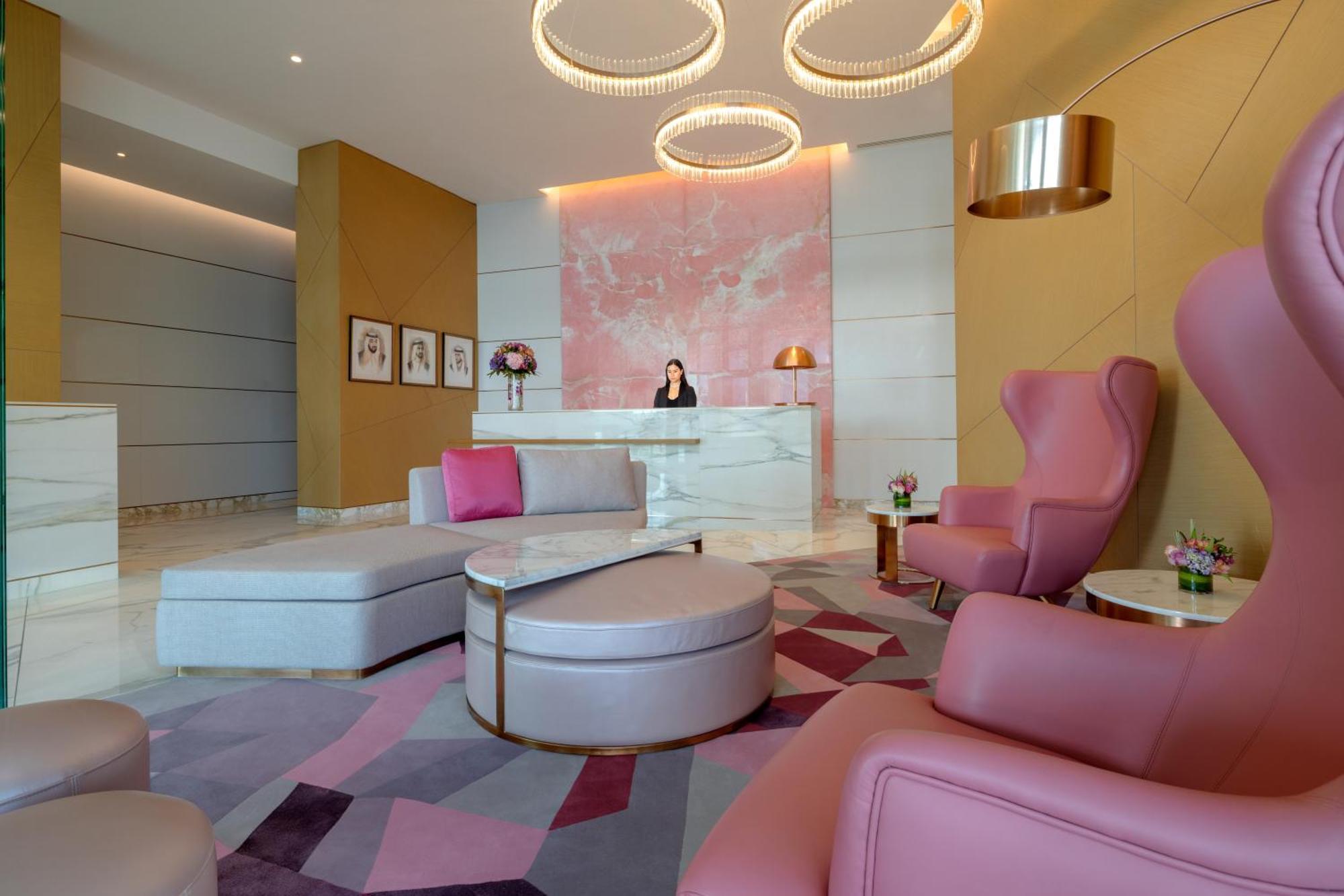 Hilton Creek & Residences Hotel Dubái