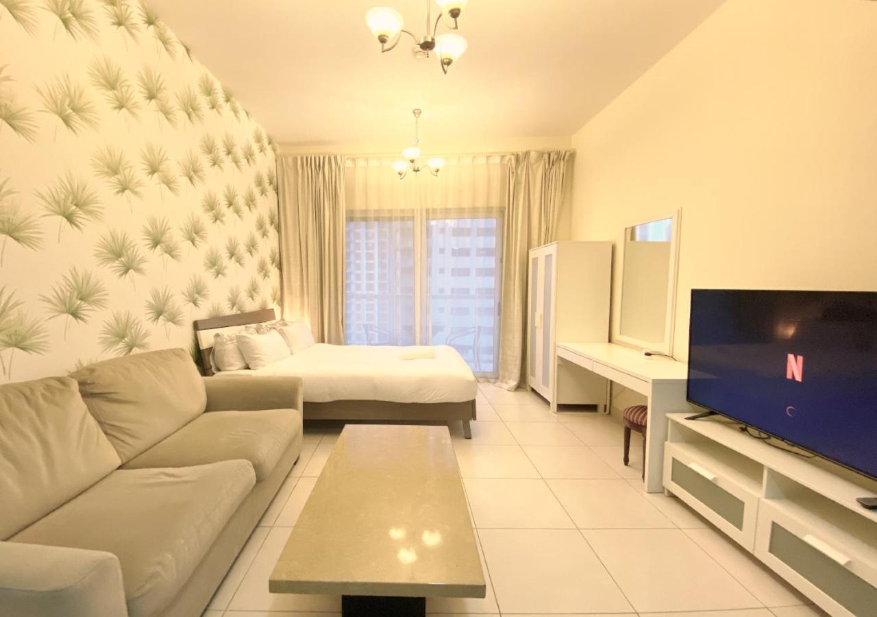 Panoramic Sea Views - Marina * Dubai