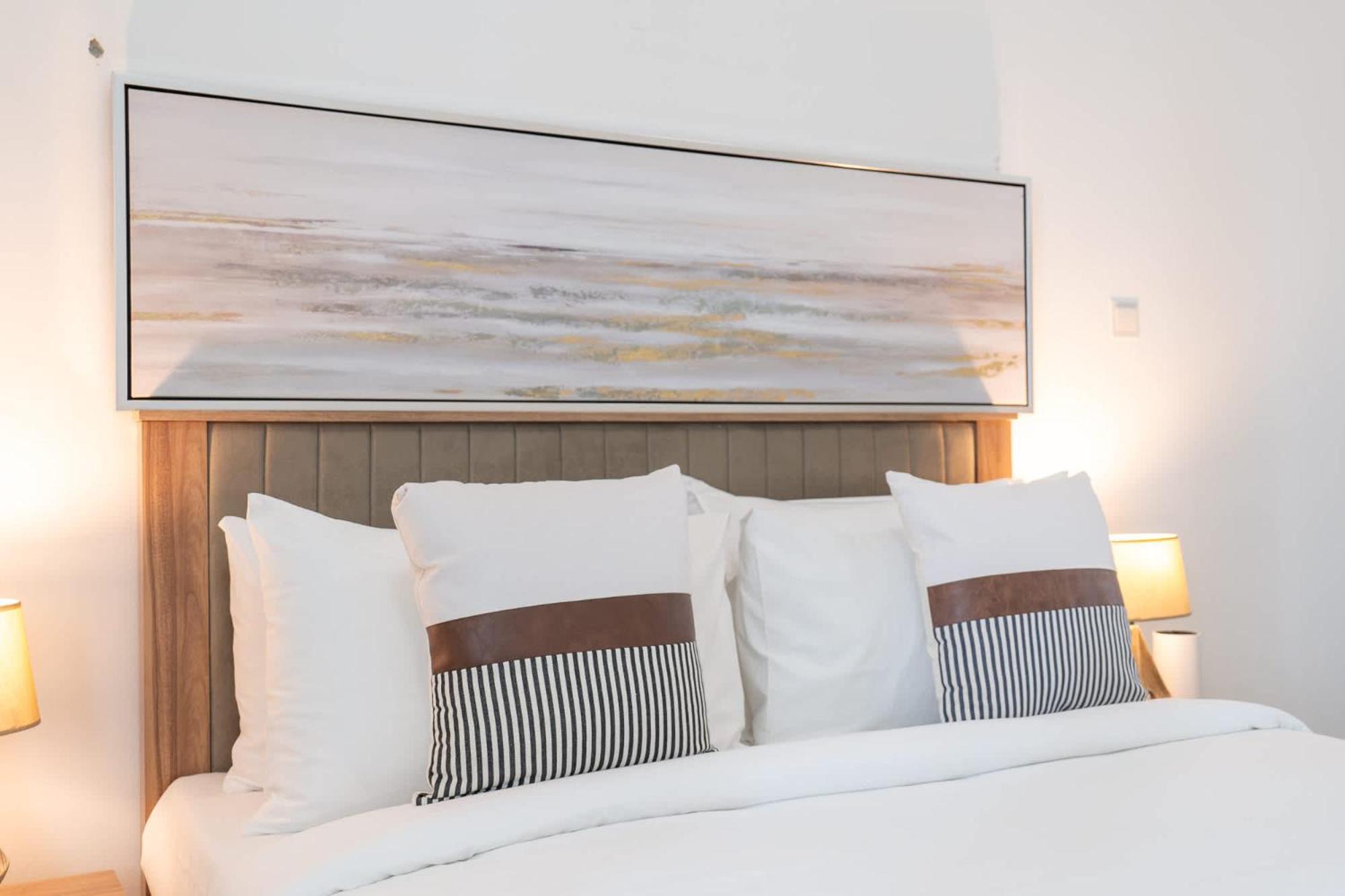 Appartement Elegant 2-bedroom Flat With Pool View In Marina *