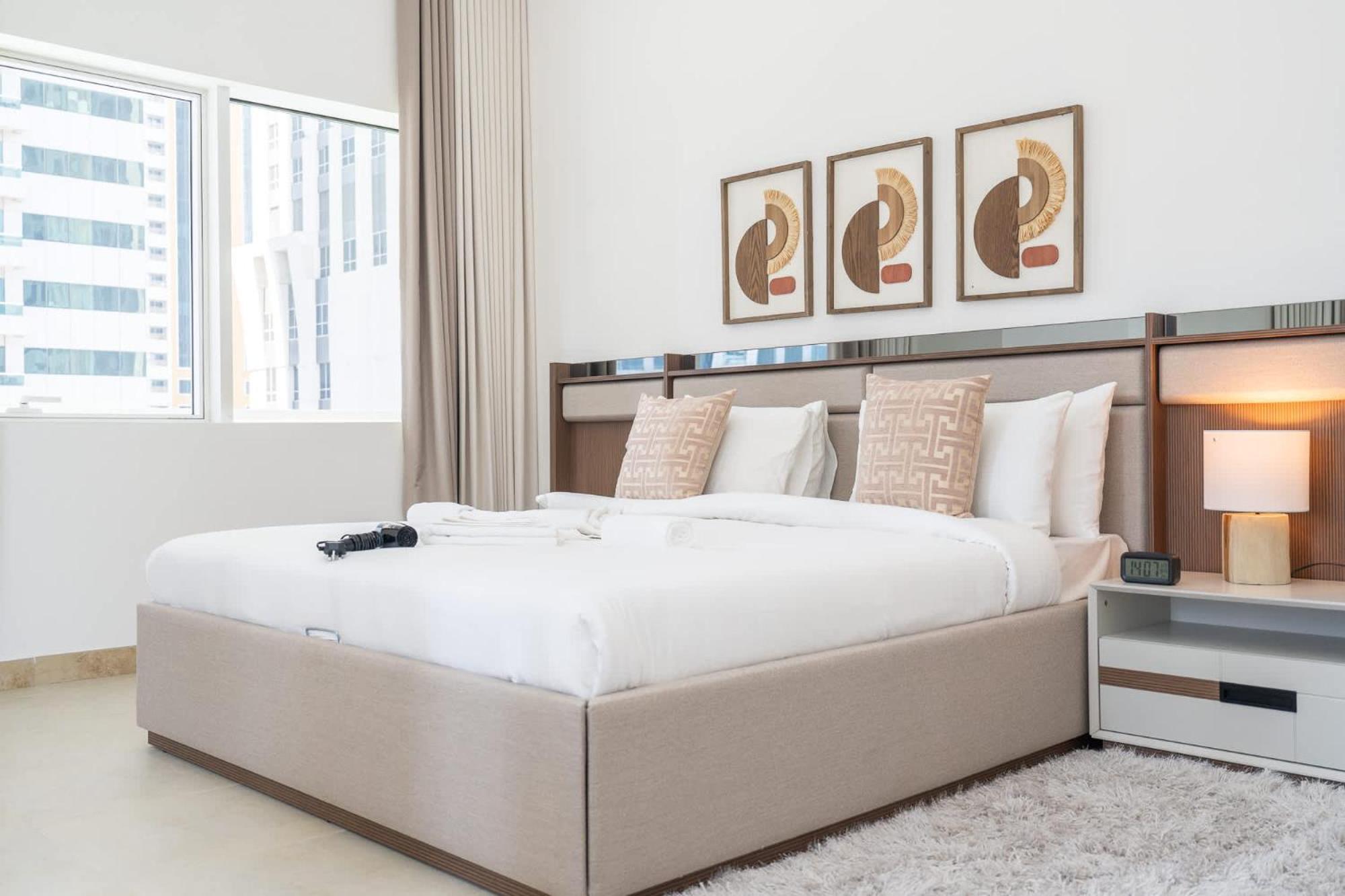 Elegant 2-bedroom Flat With Pool View In Marina Appartement
