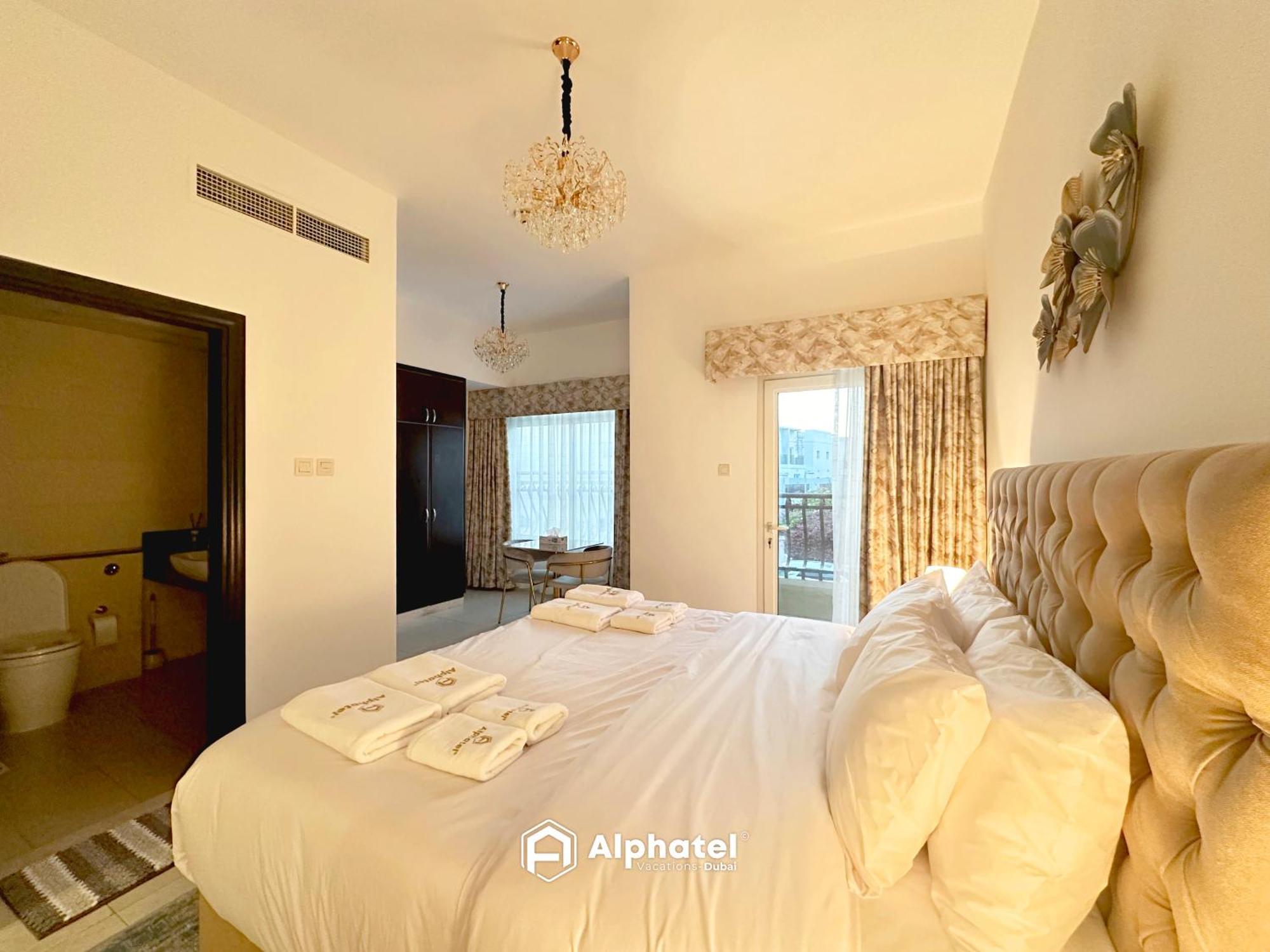 Affittacamere Stylish 3-bedroom Maid - In Jvc -