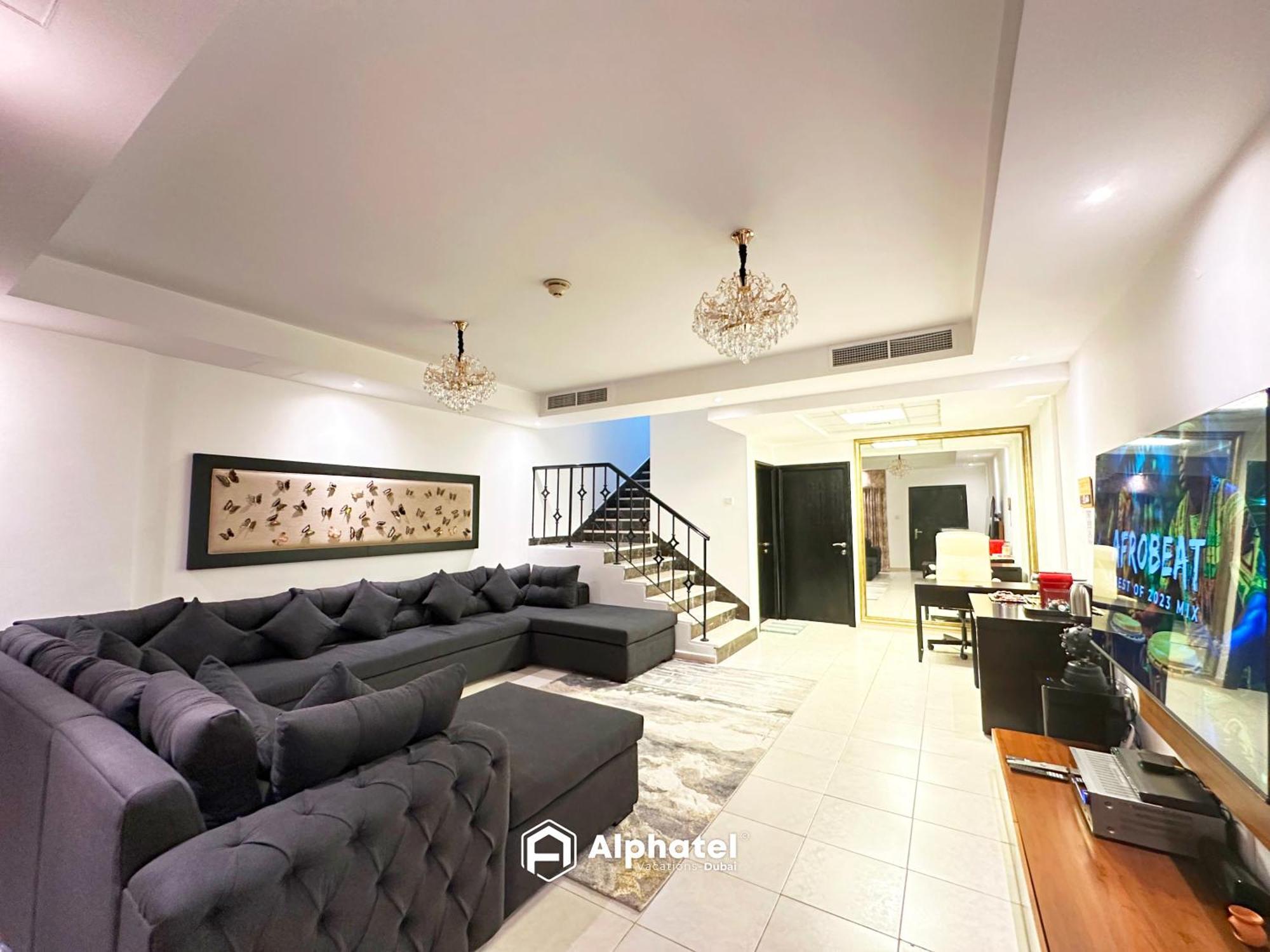 Stylish 3-bedroom Maid - In Jvc - Affittacamere Dubai