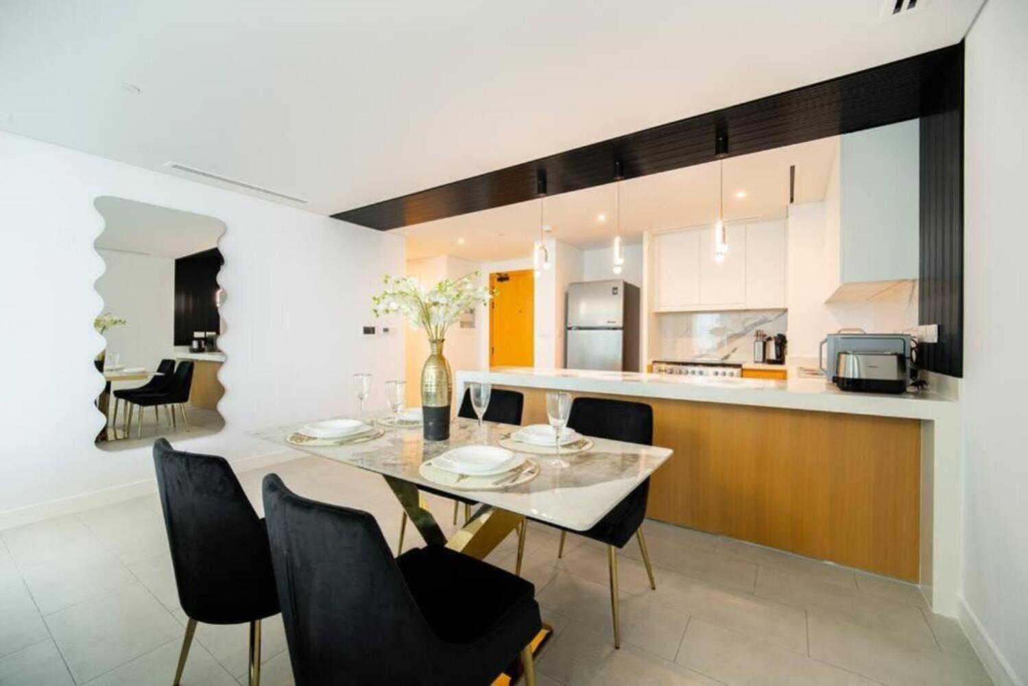 La Vie Jbr, Sea & Palm View Apartment
